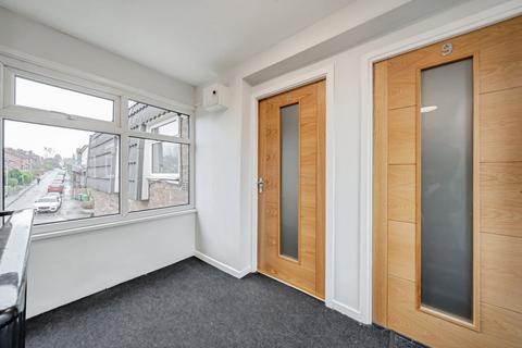 2 bedroom flat for sale, West Hyde, LYMM, Cheshire, WA13
