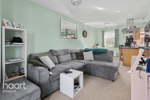 2 bedroom apartment for sale, Bramley Hill, Ipswich