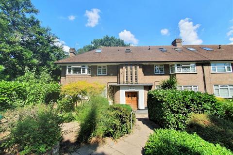2 bedroom flat to rent, Heronsgate, Edgware, Greater London, HA8