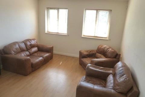 2 bedroom flat for sale, Swinton Hall Road, Swinton, Manchester, Greater Manchester, M27