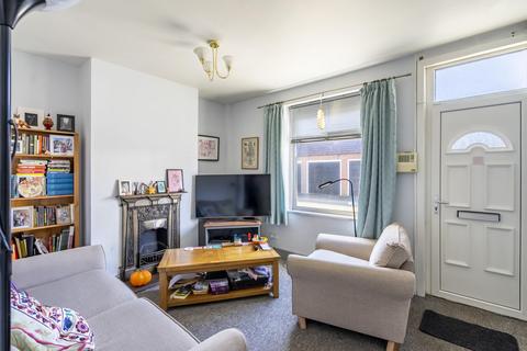2 bedroom terraced house for sale, Haughton Road, Off Burton Stone Lane, York
