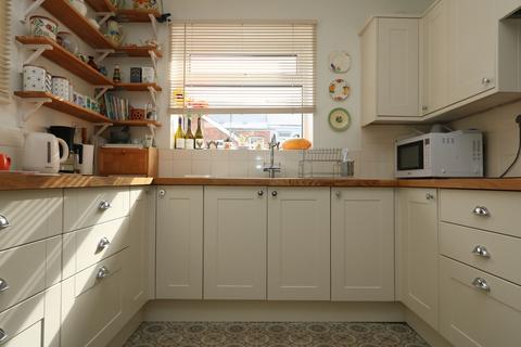 2 bedroom terraced house for sale, Castle Street, Barry, CF62