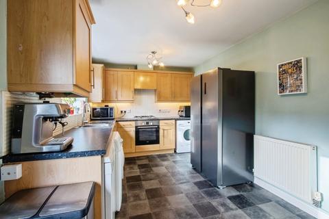 4 bedroom detached house for sale, Longworth Road, Hemsworth, Pontefract, West Yorkshire, WF9