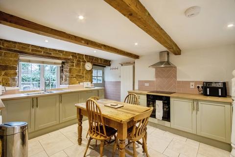 2 bedroom cottage for sale, Hill Road, Newmillerdam, Wakefield, West Yorkshire, WF2