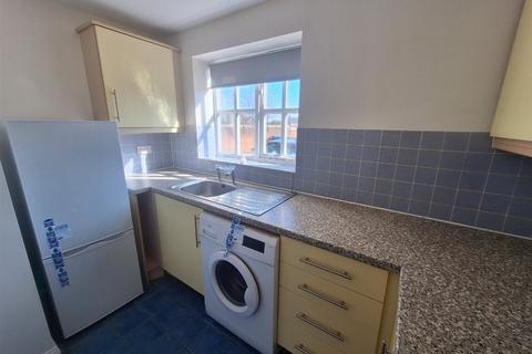 2 bedroom ground floor flat for sale, Knaresborough Court, Bletchley, MILTON KEYNES