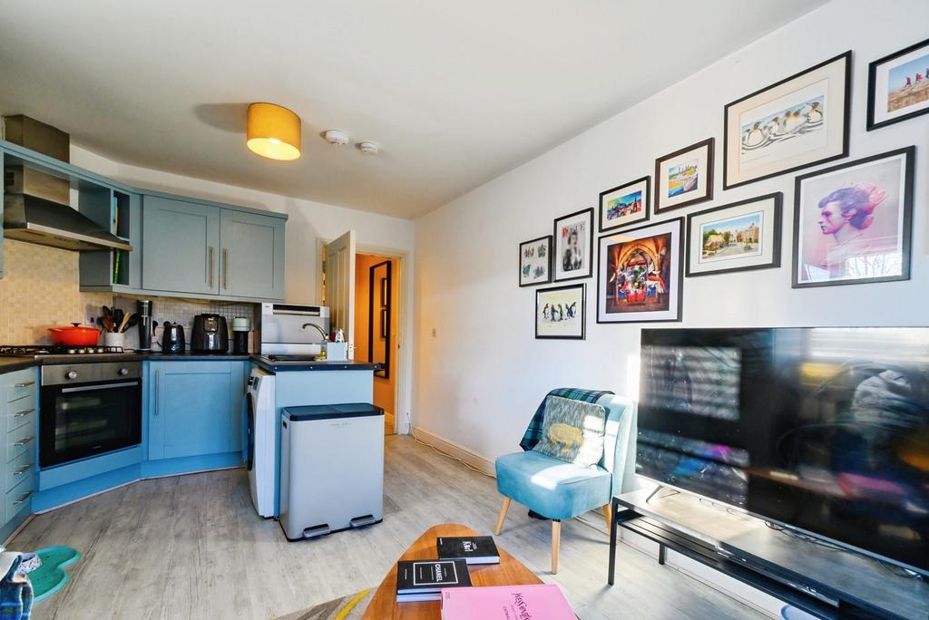 Living/Kitchen Area