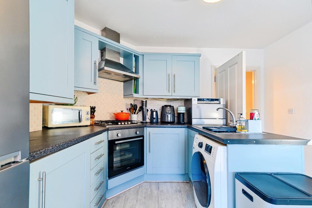 Living/Kitchen Area