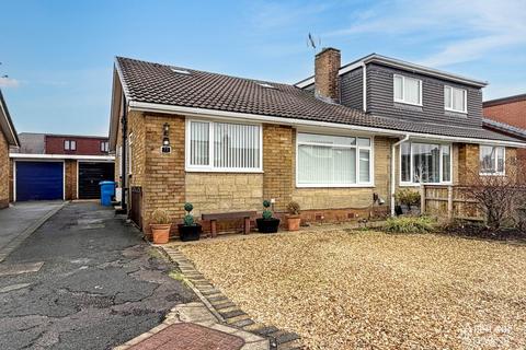 3 bedroom bungalow for sale, Sherwood Way, Oldham