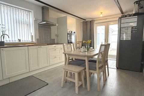 3 bedroom bungalow for sale, Sherwood Way, Oldham
