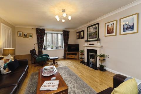 3 bedroom detached house for sale, Hugill Close, Yarm, TS15
