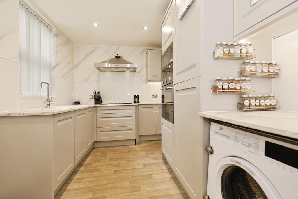 Kitchen (3)