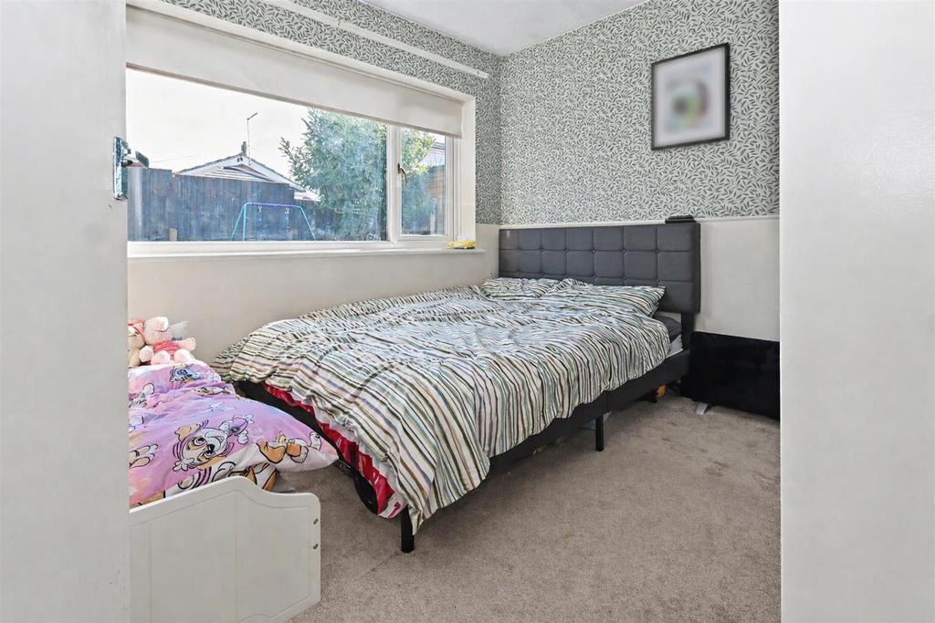 60 AFB58 B-E728-4 B08-A5 A4-8 A4136 C4 EE09.png