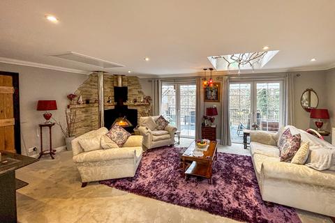 2 bedroom semi-detached house for sale, Cumloden Road, Minnigaff DG8