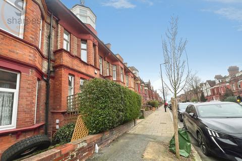 2 bedroom apartment to rent, Barcombe Avenue, Streatham, London