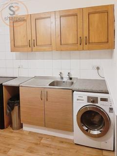 2 bedroom apartment to rent, Barcombe Avenue, Streatham, London