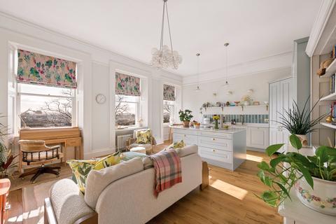 2 bedroom apartment for sale, Woodlands Terrace, Park, Glasgow
