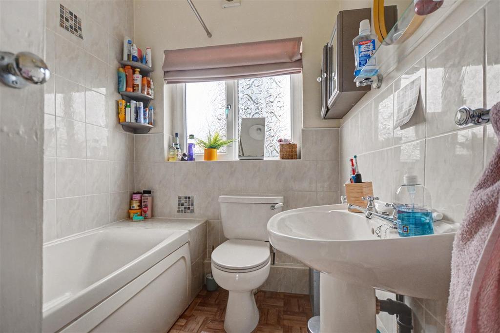 Bathroom.jpeg