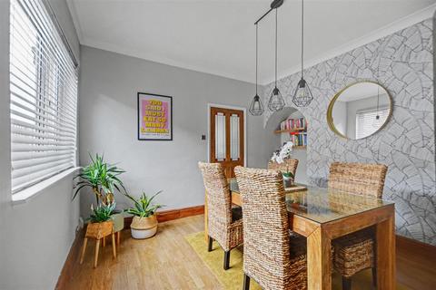 3 bedroom semi-detached house for sale, Eaton Road, Stapleford