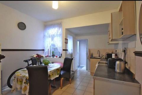 undefined, Swan Lane CV2
