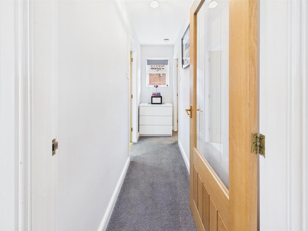 Hallway.jpg