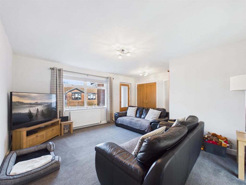Living Room.jpg