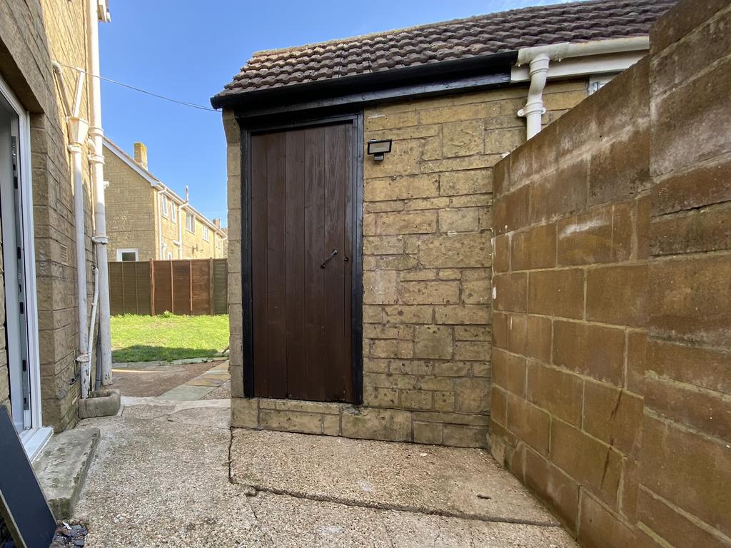 Binstead brick shed
