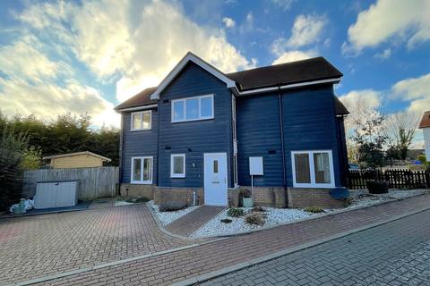 undefined, Hop Pickers Close, Selling, ME13