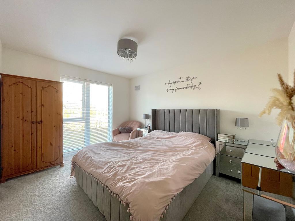 Bedroom One (2)
