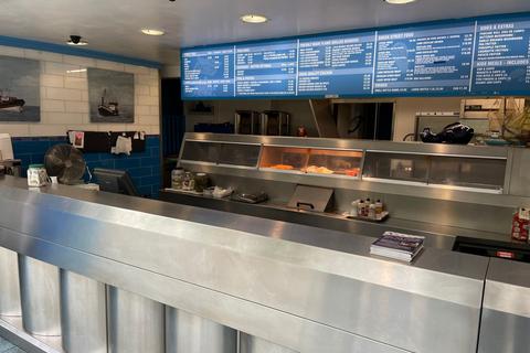 Retail property (high street) to rent, 59 Faversham Rd Ashford TN24 9DD