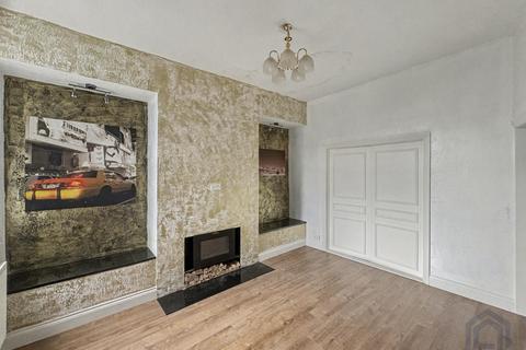 undefined, Grimsby DN32