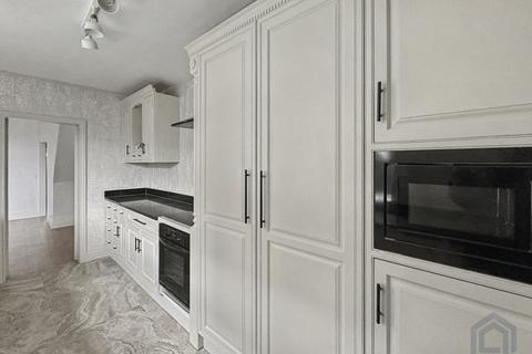 undefined, Grimsby DN32