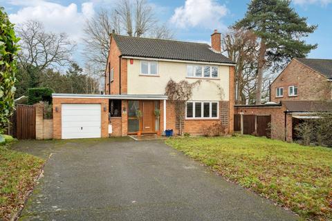 4 bedroom detached house for sale, Long Close, Farnham Common SL2
