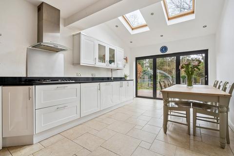 4 bedroom detached house for sale, Long Close, Farnham Common SL2