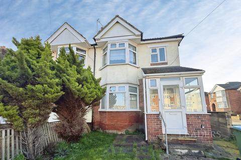 undefined, Vespasian Road, Southampton, Hampshire, SO18