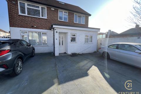 undefined, Hinton Avenue, HOUNSLOW TW4