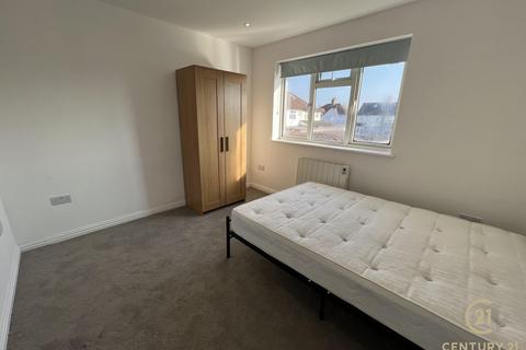 undefined, Hinton Avenue, HOUNSLOW TW4
