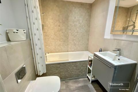2 bedroom apartment for sale, Lymington Road, Highcliffe, Christchurch, Dorset, BH23