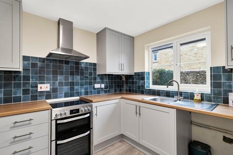 3 bedroom semi-detached house for sale, Timbrells Close, South Cerney, Cirencester, Gloucestershire, GL7