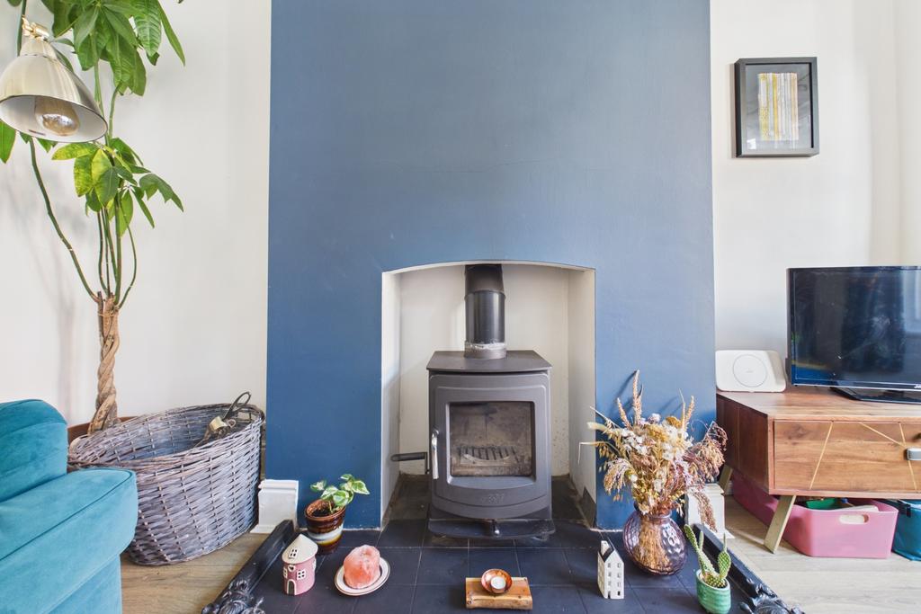 Lounge Fireplace