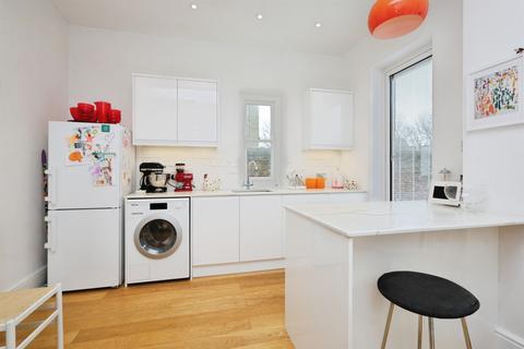 3 bedroom ground floor flat for sale, St. Johns Road, Eastbourne