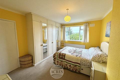 3 bedroom semi-detached house for sale, Mayall Drive, Four Oaks, Sutton Coldfield