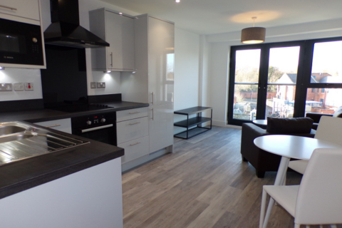 1 bedroom flat to rent, High Street, Birmingham, B14
