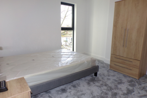 1 bedroom flat to rent, High Street, Birmingham, B14