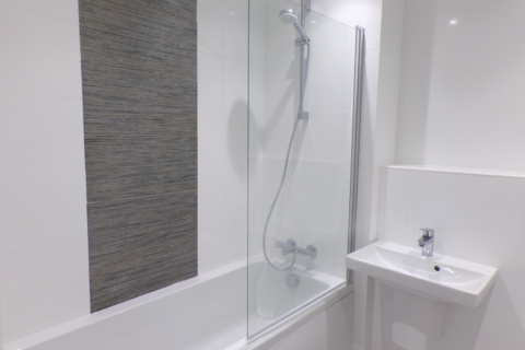 1 bedroom flat to rent, High Street, Birmingham, B14
