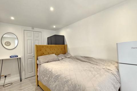 undefined, Knights Manor Way, Dartford, DA1