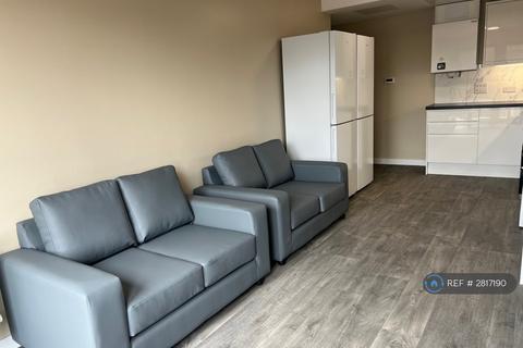 6 bedroom flat to rent, Hepburn Court A, Bristol, BS2