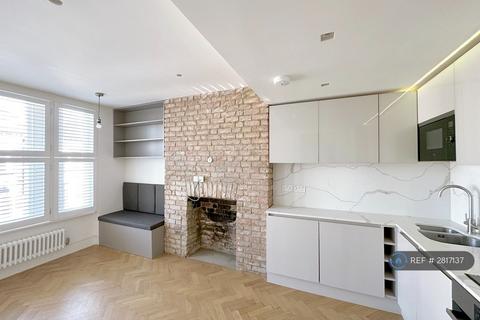 undefined, Hither Green Lane, London, SE13