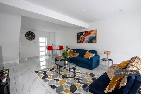 undefined, Albert Street, Windsor, SL4