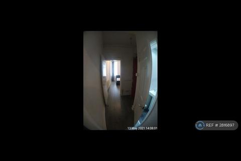 undefined, Milnbank Steet, Glasgow, G31