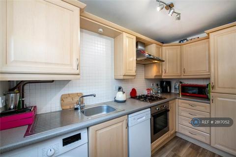 2 bedroom terraced house to rent, Emmendingen Avenue, Newark, NG24
